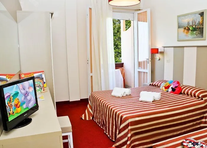 Color Metropolitan Family 切塞纳蒂科