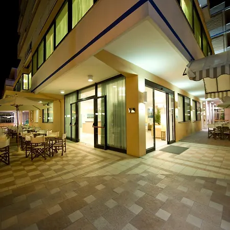 Color Metropolitan Family