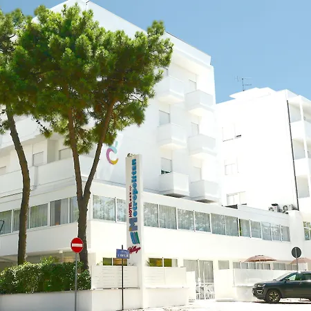 Color Metropolitan Family Hotel 3*