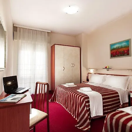 Color Metropolitan Family 3* Cesenatico