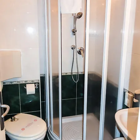 호텔 Color Metropolitan Family