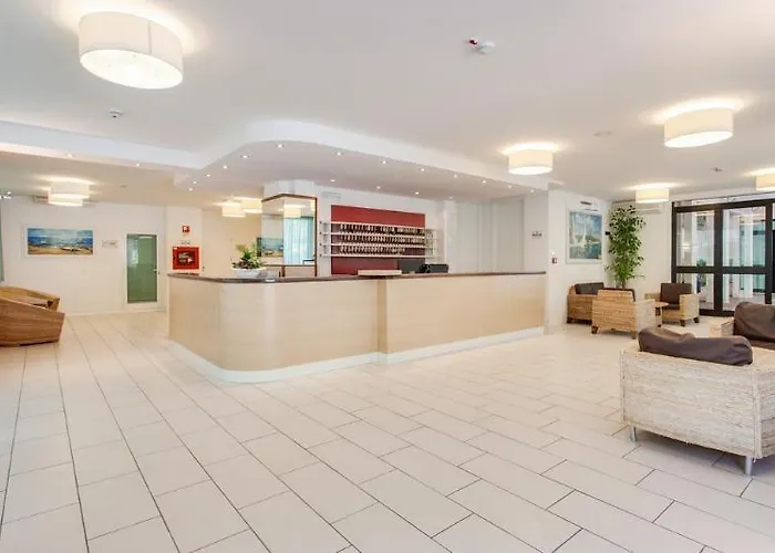 Color Metropolitan Family 3* تْشيزيناتيكو