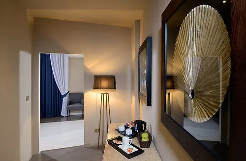 Hotel Color Metropolitan Family 3*