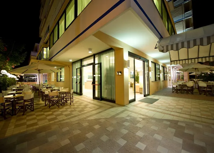 Color Metropolitan Family