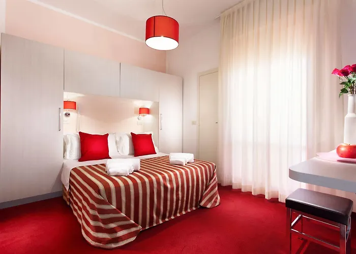 Color Metropolitan Family فندق